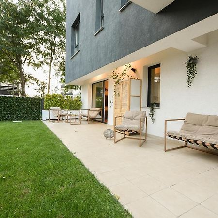 Vacation Feel - 2Br Apartment With Terrace & Private Parking In Baneasa Bucareste Exterior foto