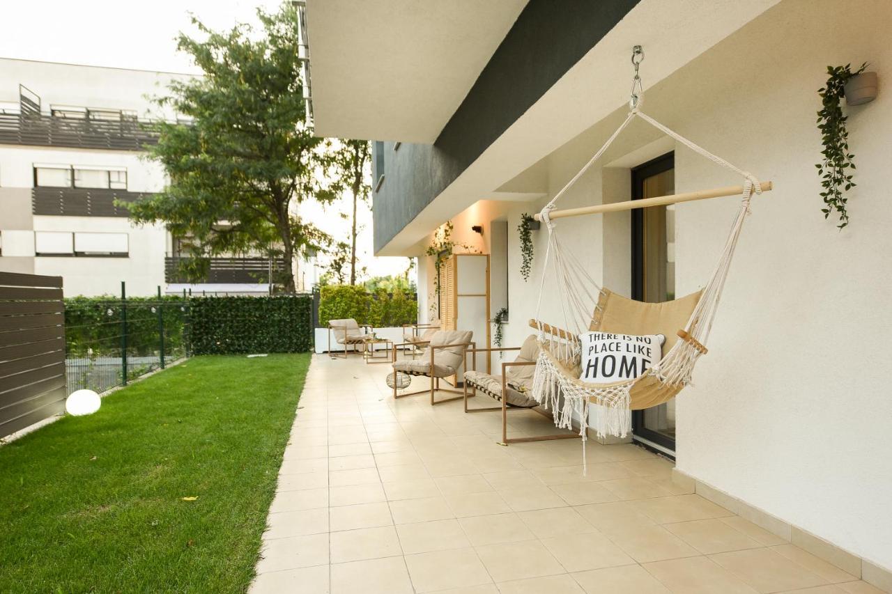 Vacation Feel - 2Br Apartment With Terrace & Private Parking In Baneasa Bucareste Exterior foto